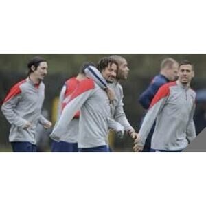 Nike Size M Men's USA National Soccer Team 2014 Player Issued 1/4 Zip Pullover